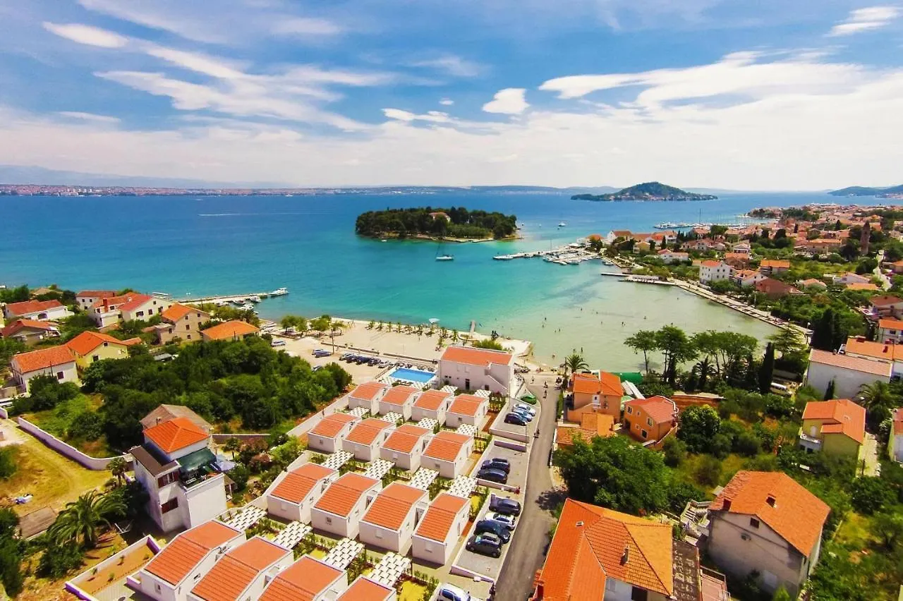 Apartments Dalmatia In Preko, Island Ugljan, With Swimmingpool