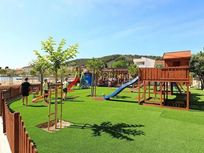 Apartments Dalmatia In Preko, Island Ugljan, With Swimmingpool Croatia
